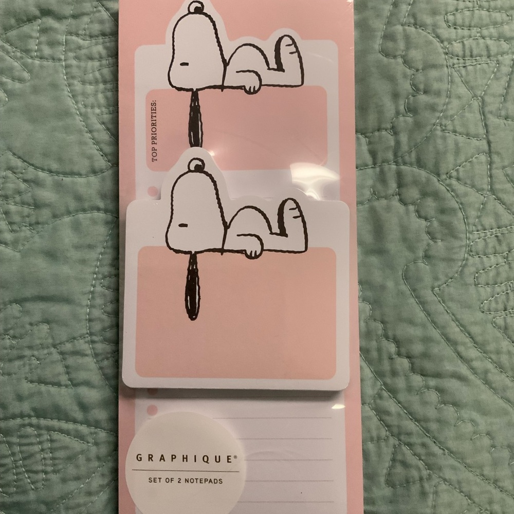 Snoopy Notepads Set NWT
